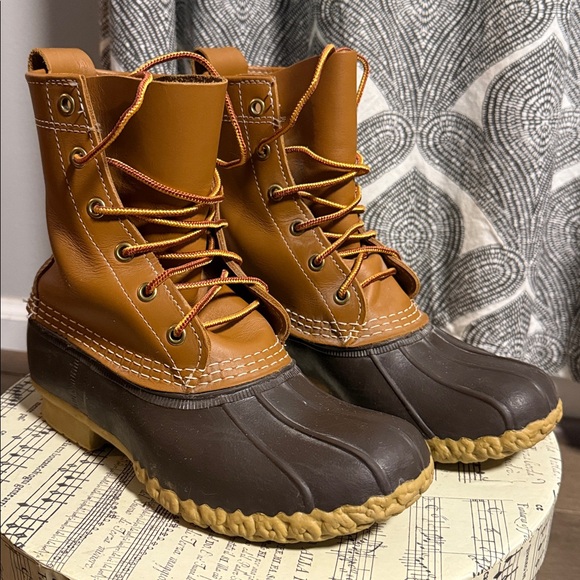 LL Bean Women’s Duck Boots SZ 6 - Picture 3 of 8